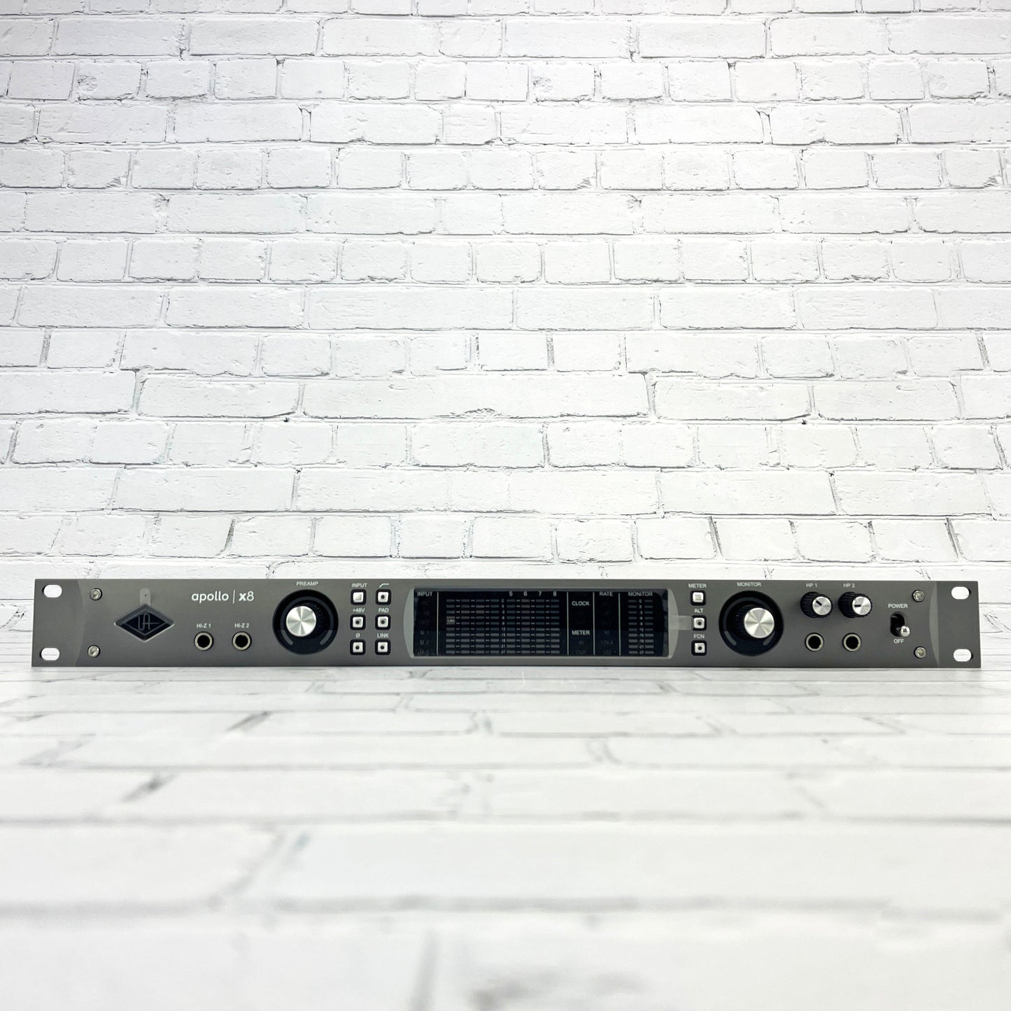 Universal Audio Apollo x8 Thunderbolt 3 Audio Interface