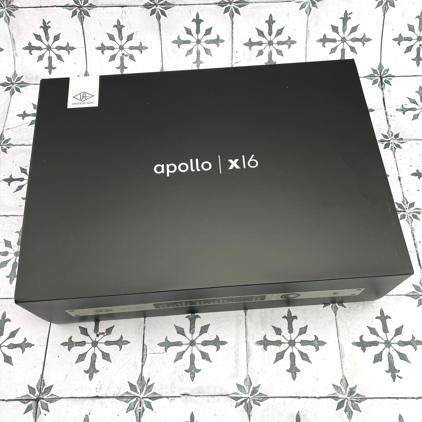 Universal Audio Apollo x16 Gen 2 Thunderbolt Audio Interface