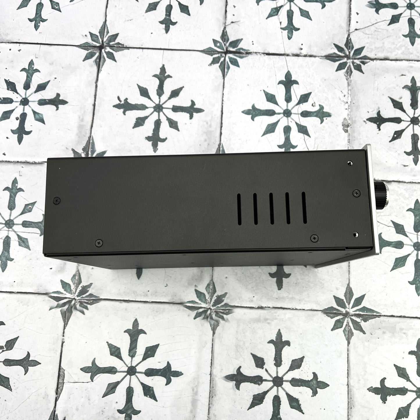 Universal Audio 710 Twin-Finity Microphone Preamp • MINT