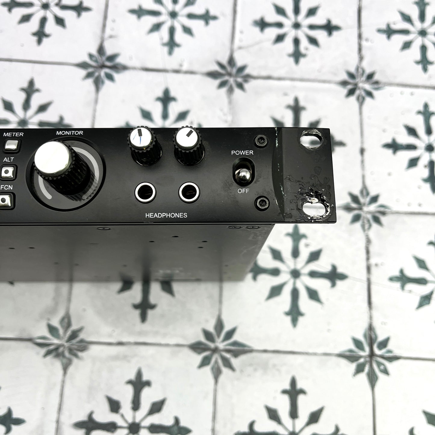 Universal Audio Apollo 8 QUAD Thunderbolt 2 Audio Interface
