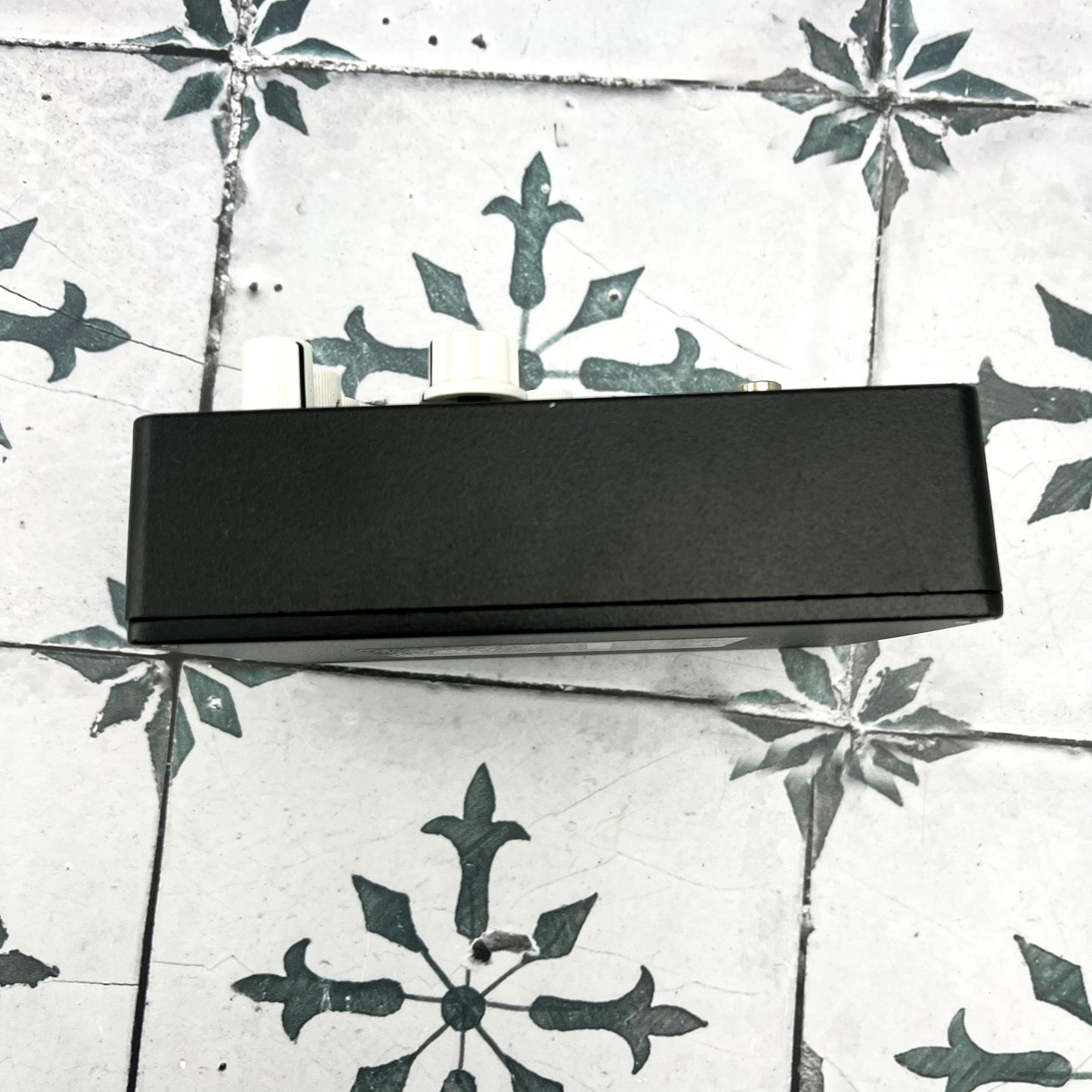 EarthQuaker Devices Data Corrupter Modulated Monophonic Harmonizing PPL