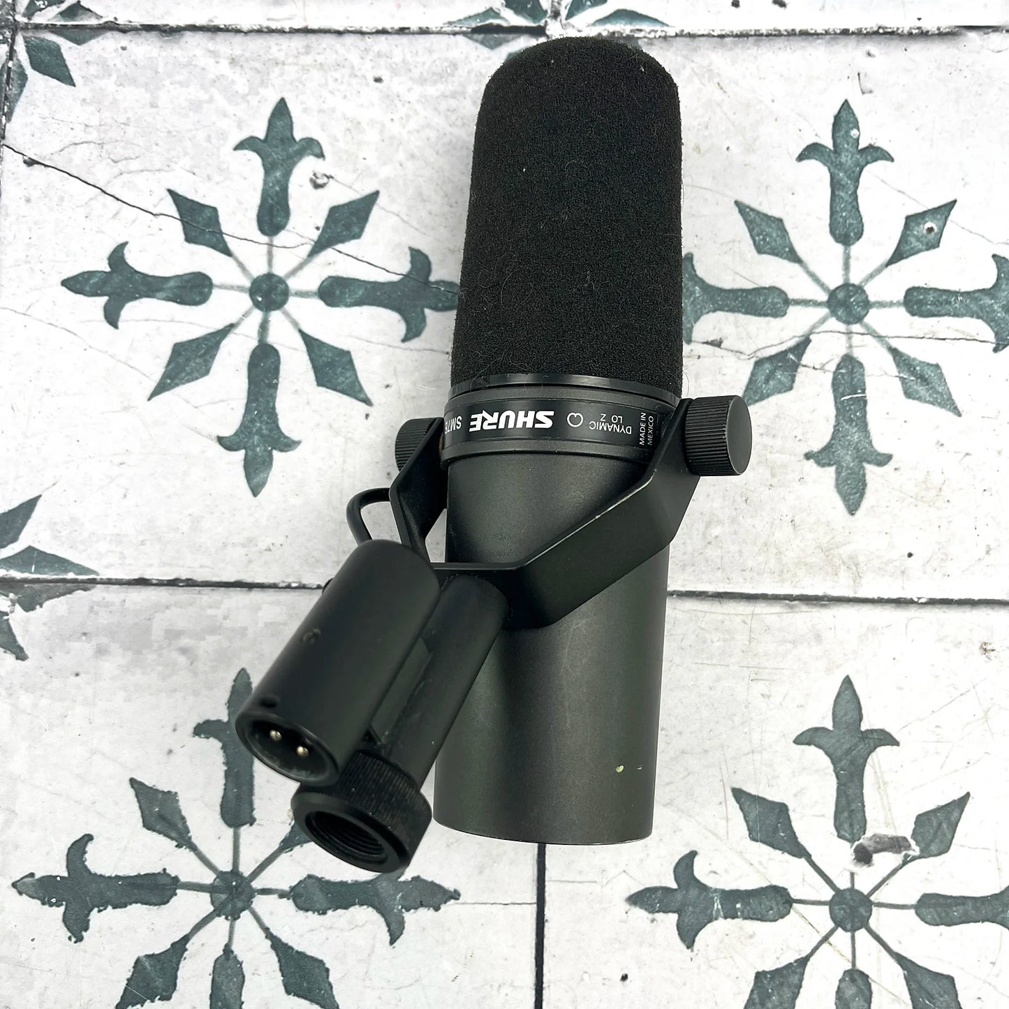 Shure SM7B Cardioid Dynamic Microphone