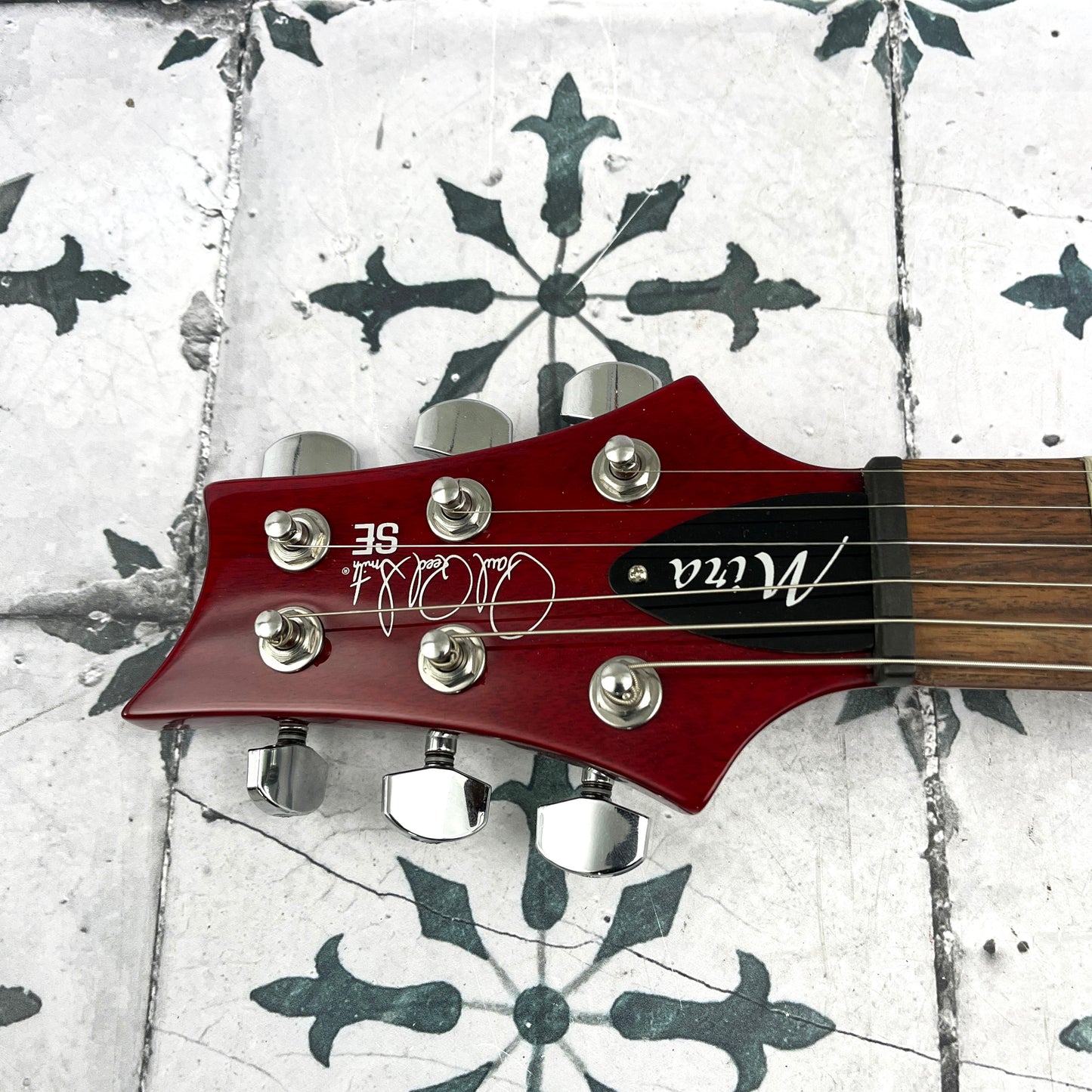 PRS SE Mira • Vintage Cherry • 2023 • 6.3 lb