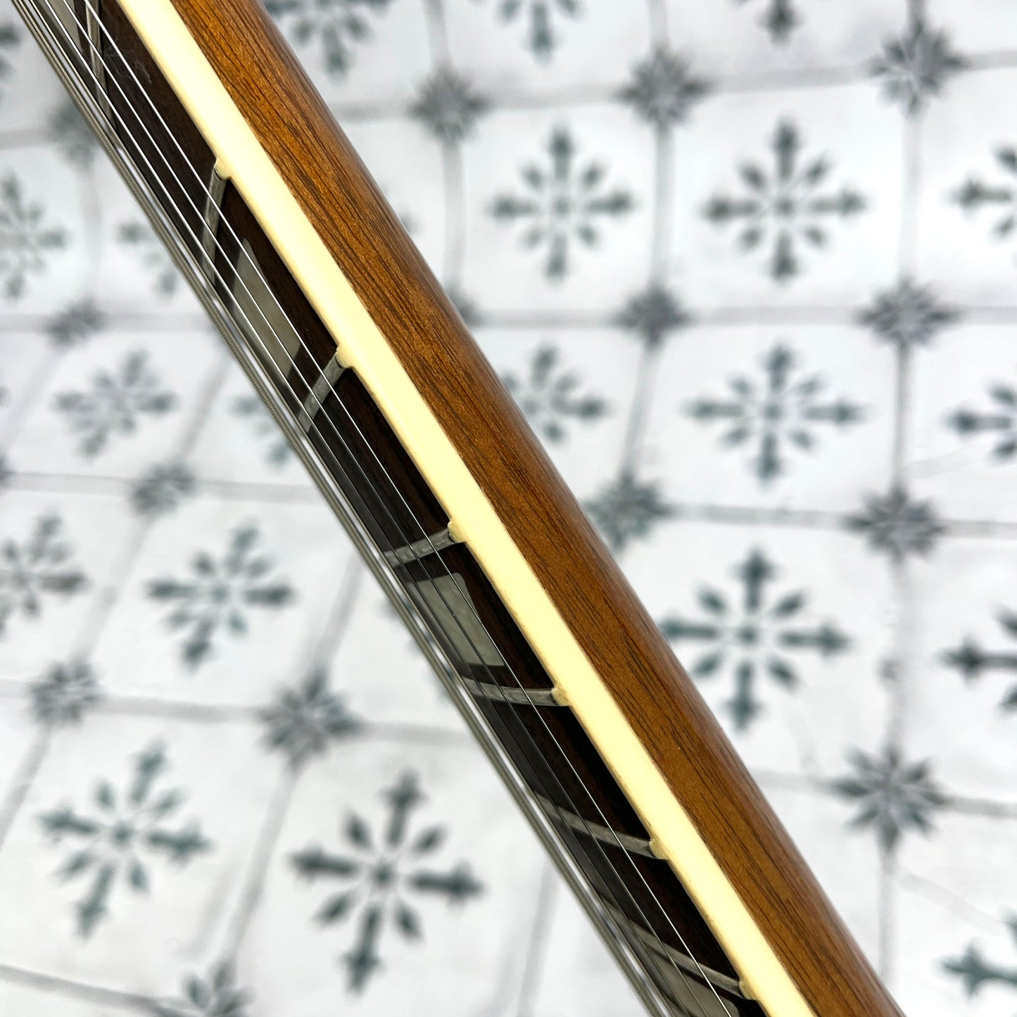 Gibson Les Paul Standard '60s • Translucent Fuchsia • 2024