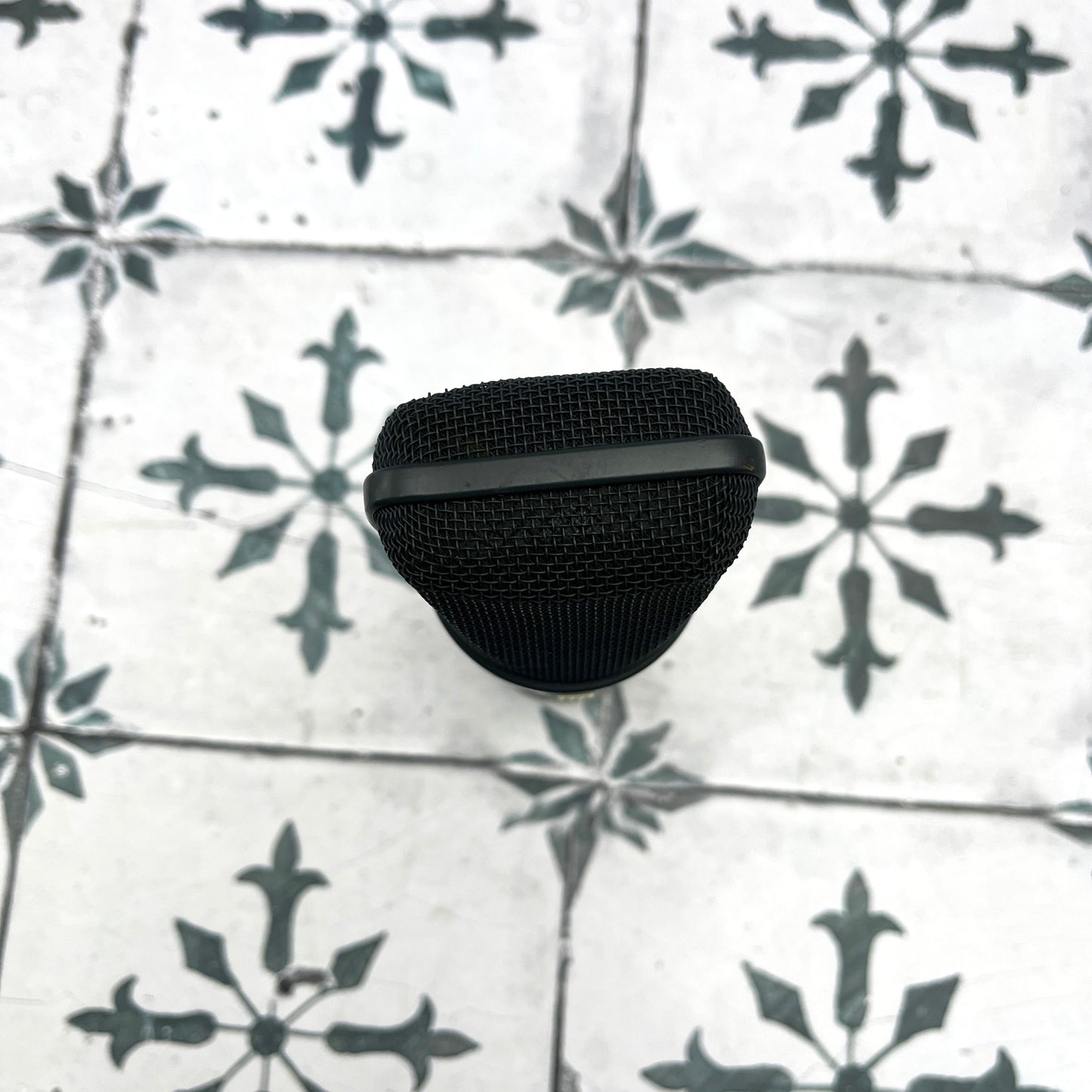 Neumann U 87 Ai Large Diaphragm Multipattern Condenser Microphone