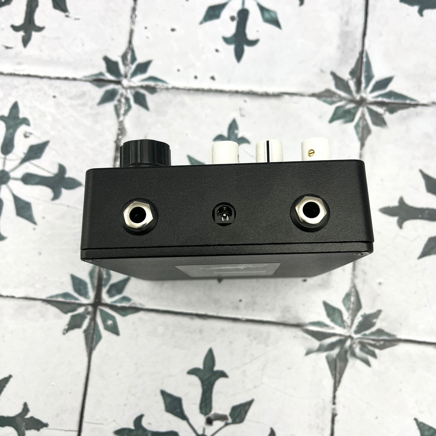 EarthQuaker Devices Data Corrupter Modulated Monophonic Harmonizing PPL
