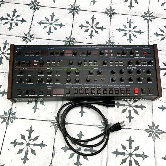 Dave Smith Instruments OB-6 Desktop 6-Voice Polyphonic Synthesizer